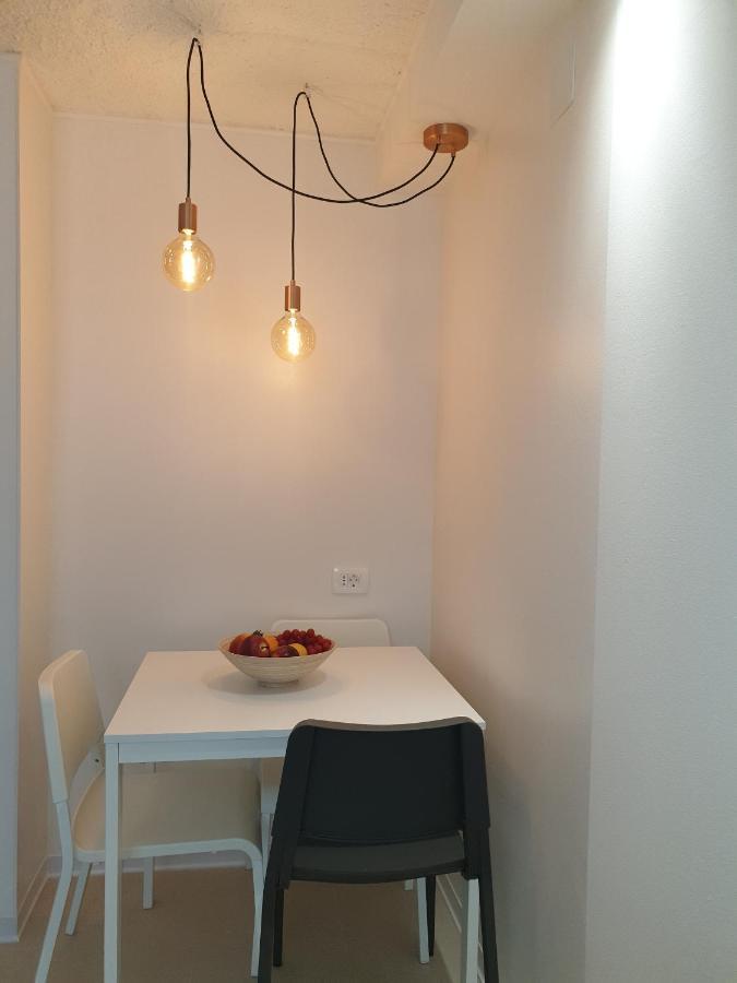 Apartments With A Parking Space Valbandon, Fazana - 7296 Štinjan Extérieur photo