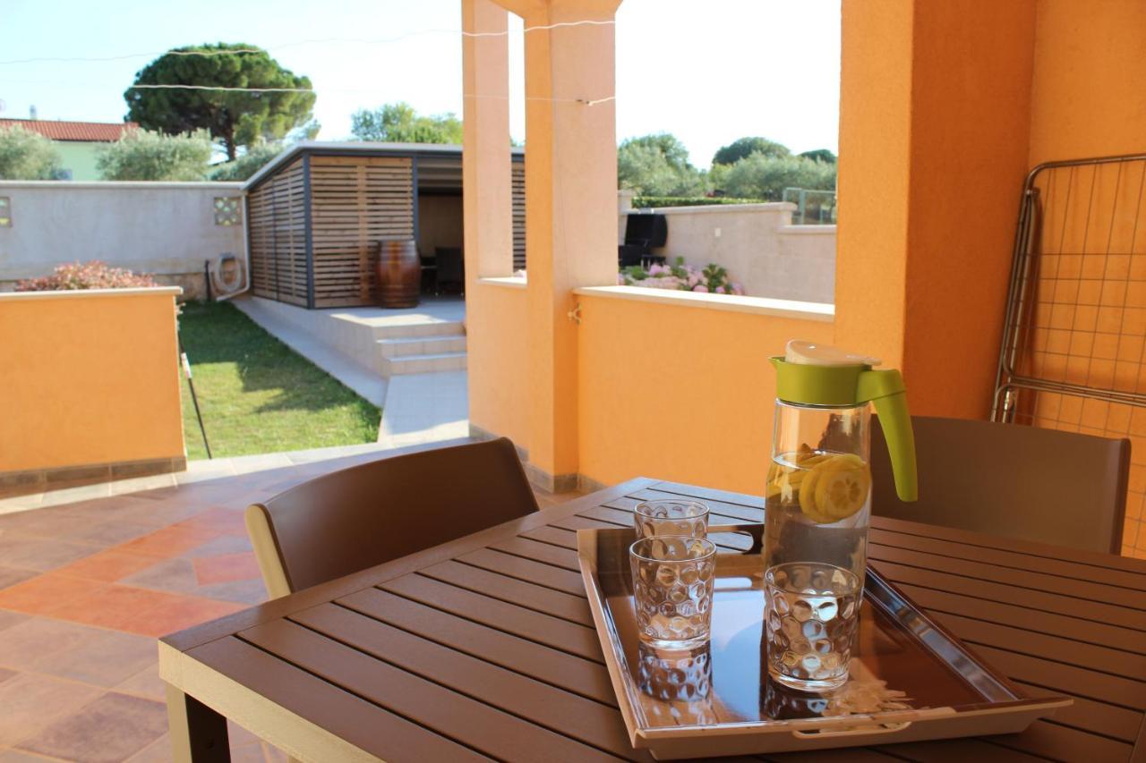Apartments With A Parking Space Valbandon, Fazana - 7296 Štinjan Extérieur photo
