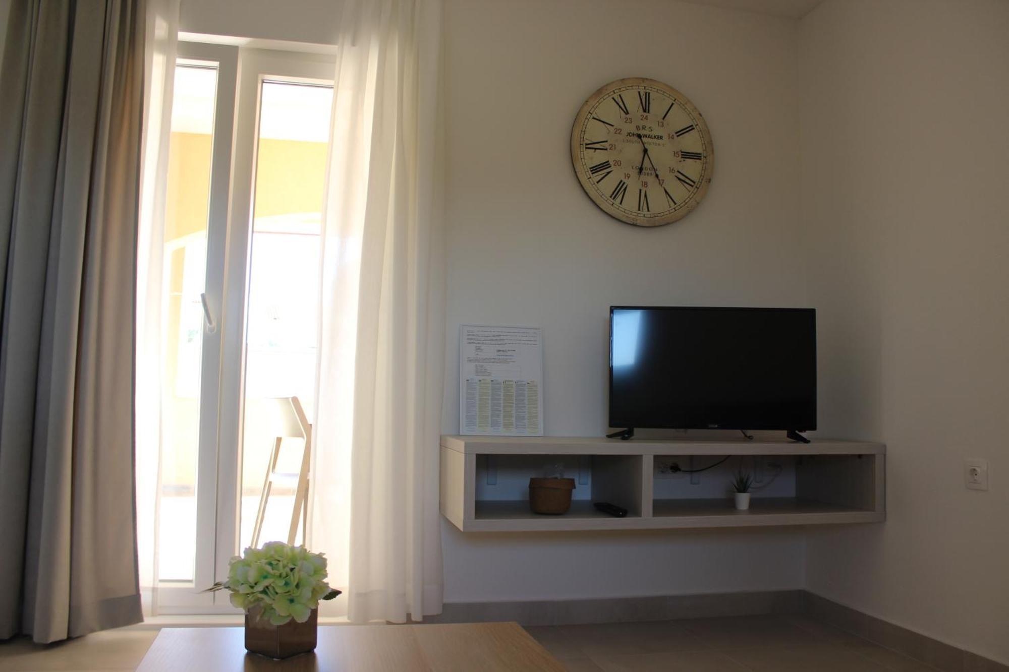 Apartments With A Parking Space Valbandon, Fazana - 7296 Štinjan Chambre photo