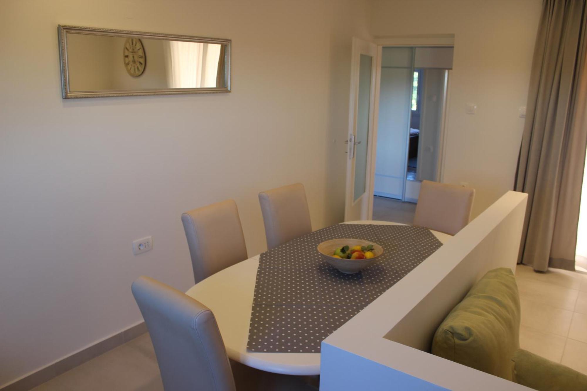 Apartments With A Parking Space Valbandon, Fazana - 7296 Štinjan Chambre photo